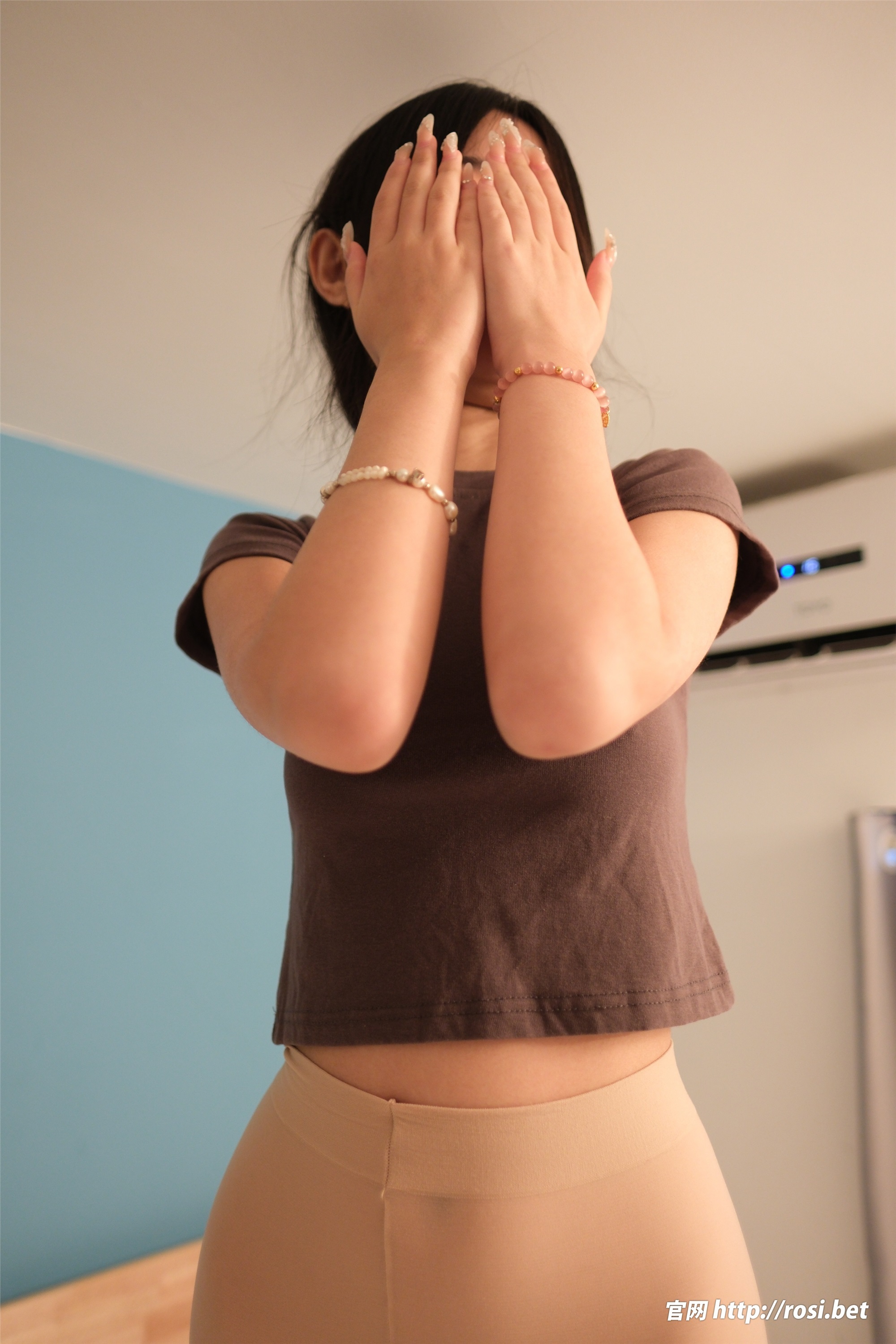 ROSI写真 2024.12.06 NO.4750